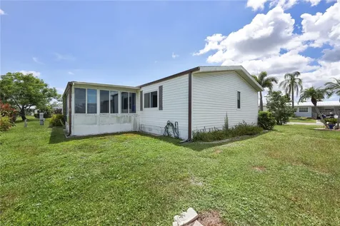 2100 Kings Highway Port Charlotte FL 33980