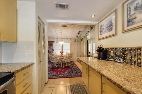 2100 Kings Highway Port Charlotte FL 33980
