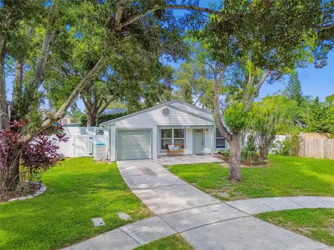 3871 Berkshire Court Palm Harbor FL 34684