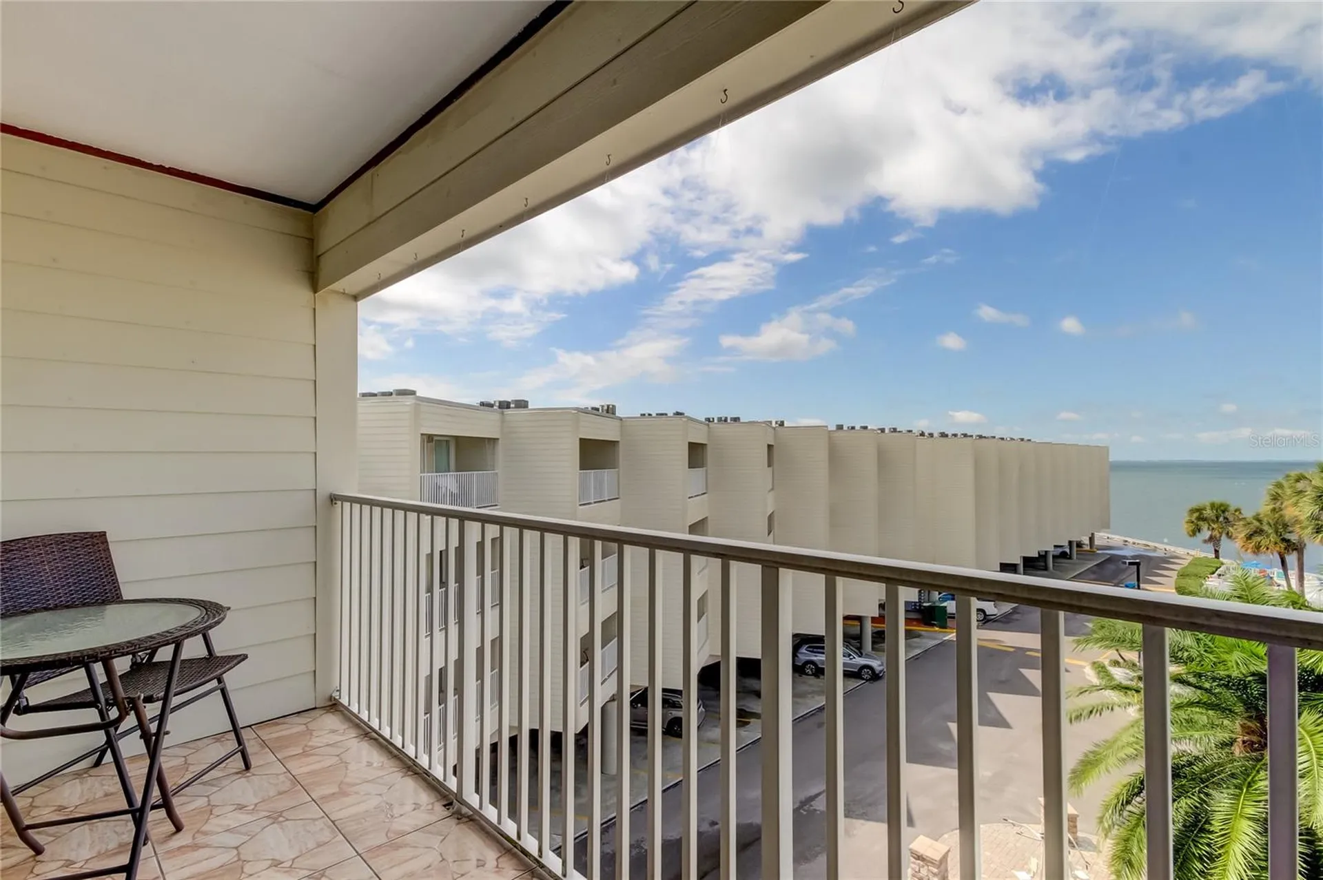 2506 N Rocky Point Drive Tampa FL 33607