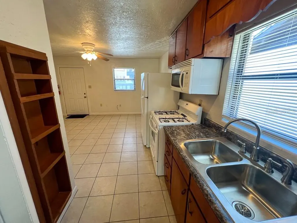 1406 SW 18th Place Gainesville FL 32608