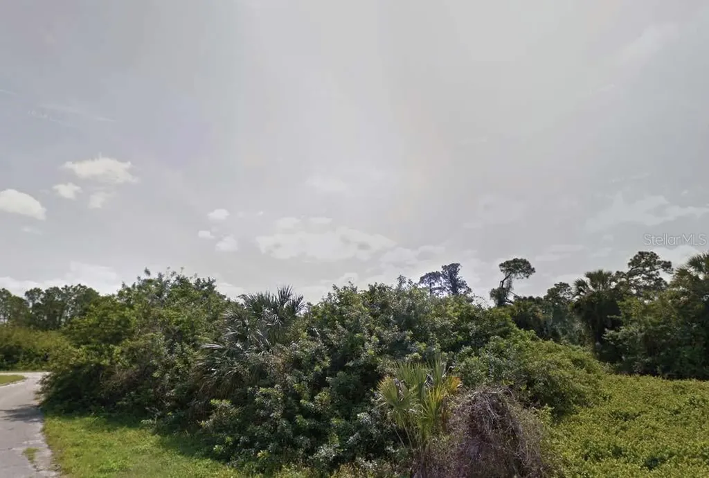 Hampshire Circle North Port FL 34288