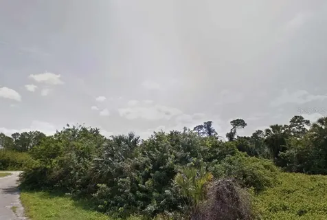 Hampshire Circle North Port FL 34288