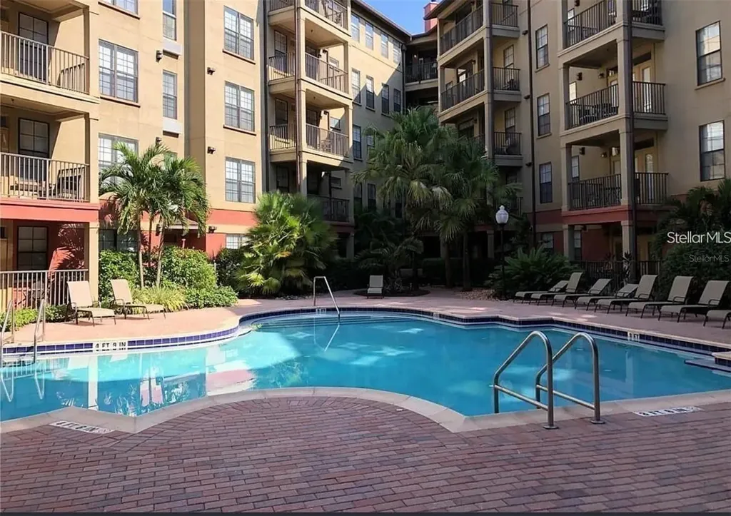 911 N Orange Avenue Orlando FL 32801