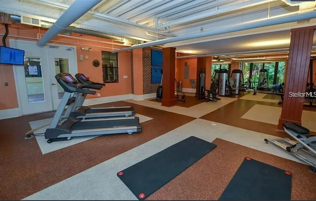 911 N Orange Avenue Orlando FL 32801