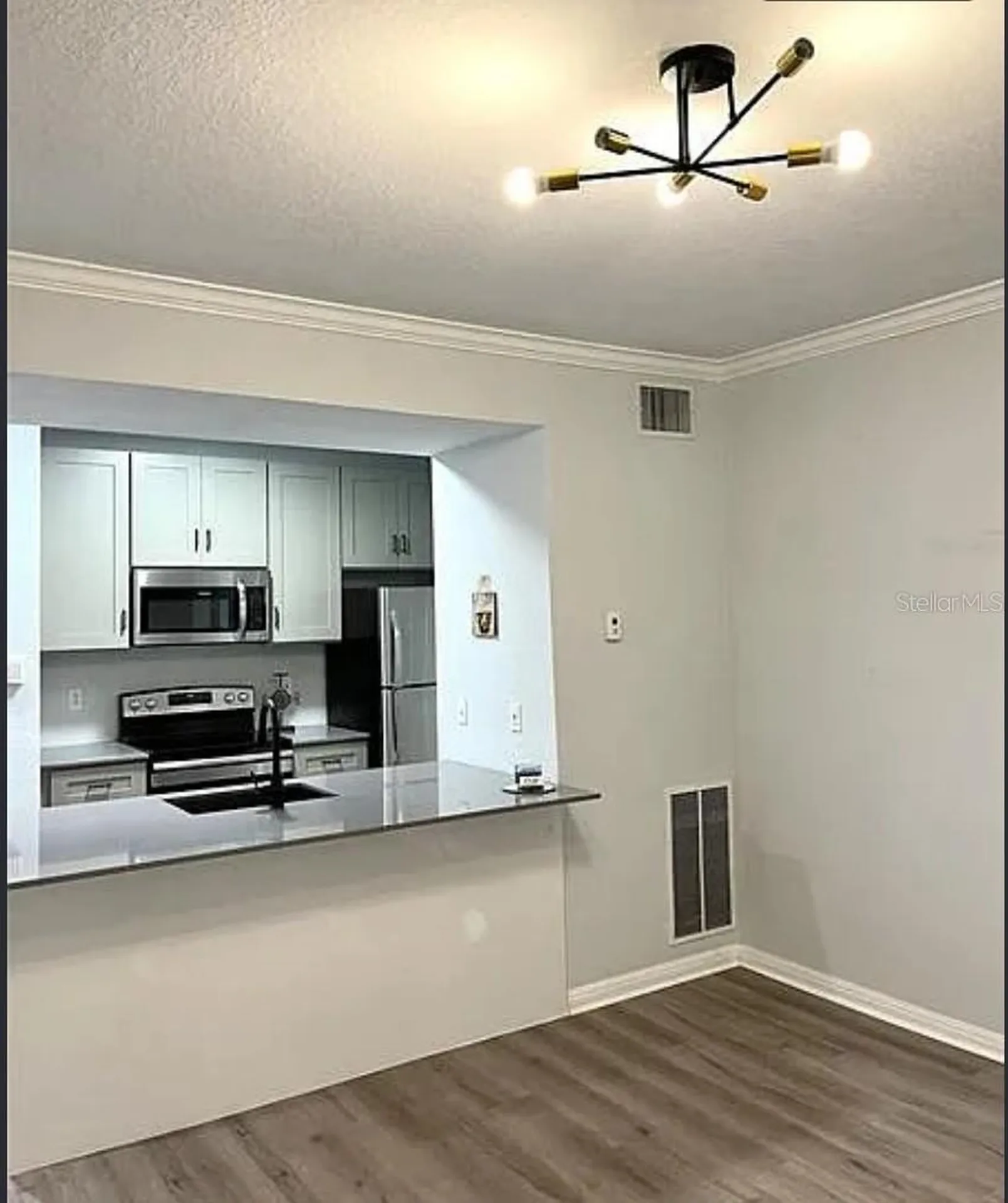 911 N Orange Avenue Orlando FL 32801