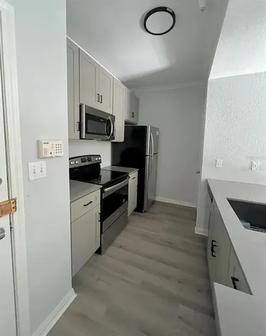911 N Orange Avenue Orlando FL 32801