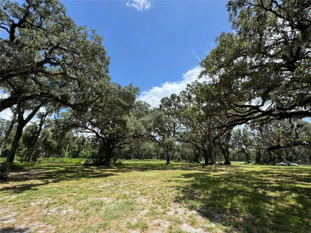 1220 N Us Highway 41 Dunnellon FL 34432