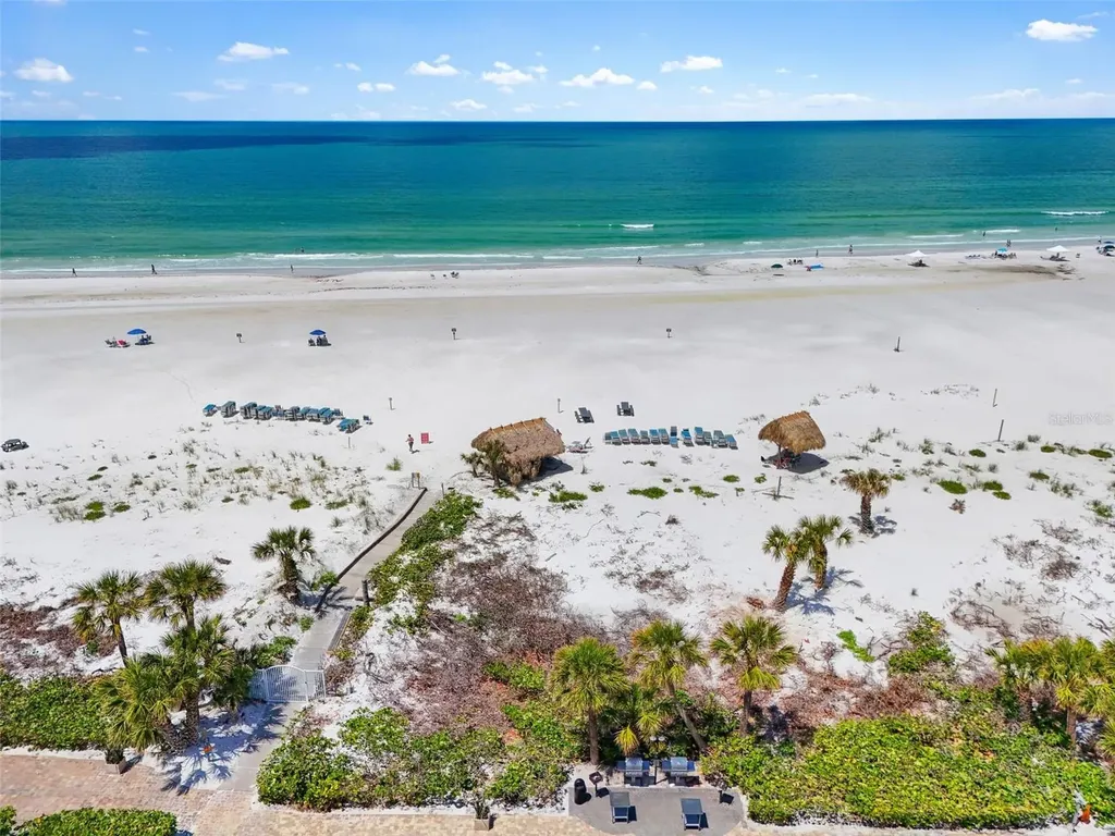 1255 E Peppertree Drive Sarasota FL 34242