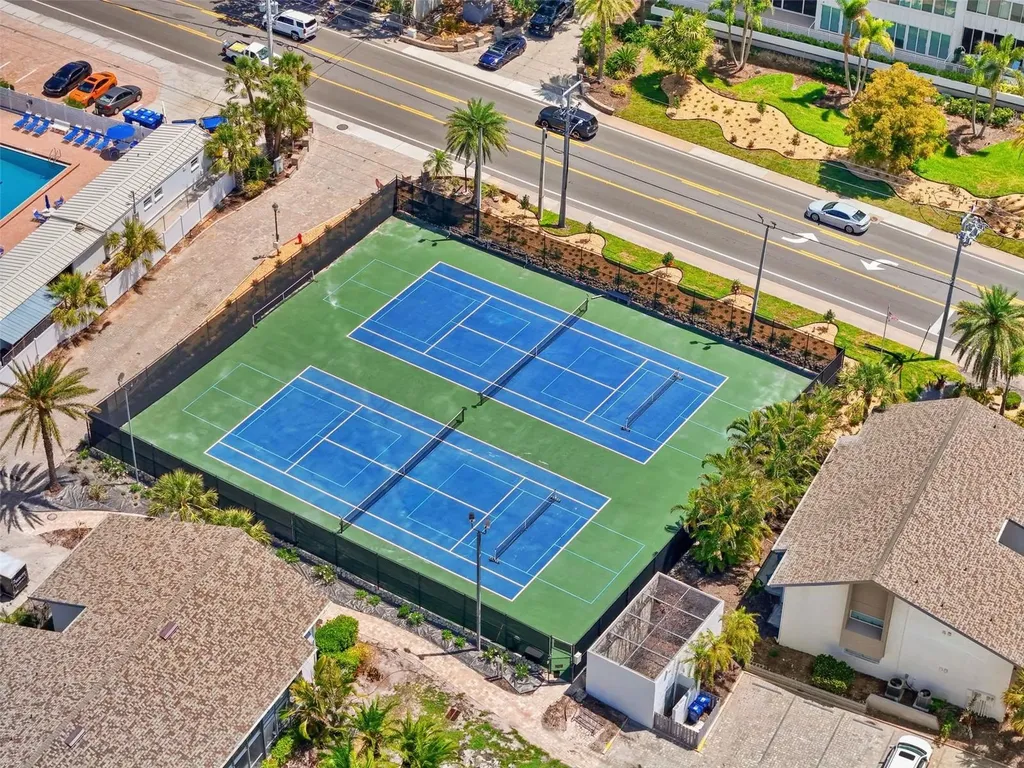 1255 E Peppertree Drive Sarasota FL 34242