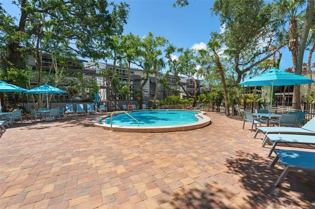 1255 E Peppertree Drive Sarasota FL 34242
