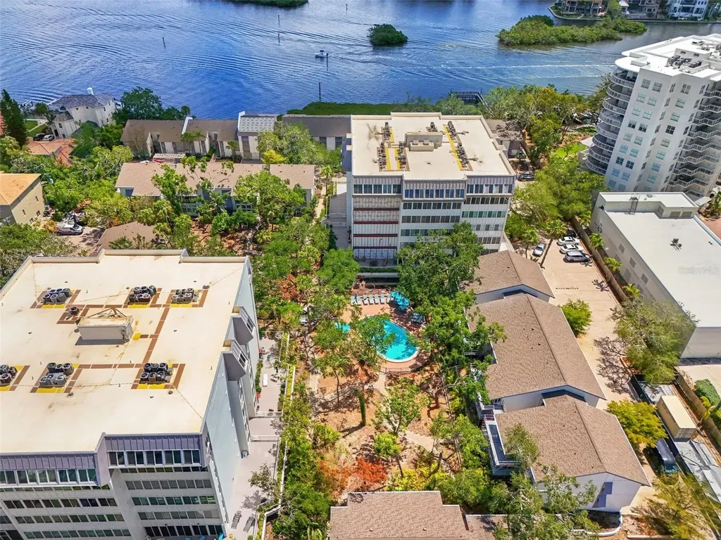 1255 E Peppertree Drive Sarasota FL 34242