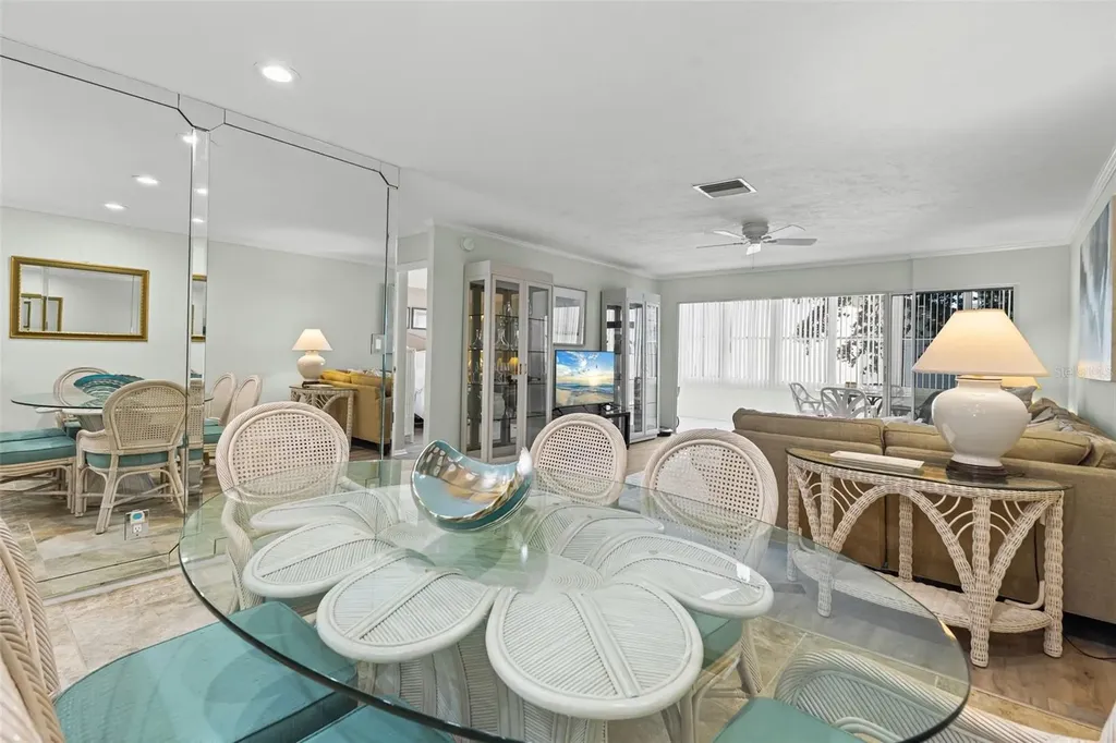 1255 E Peppertree Drive Sarasota FL 34242