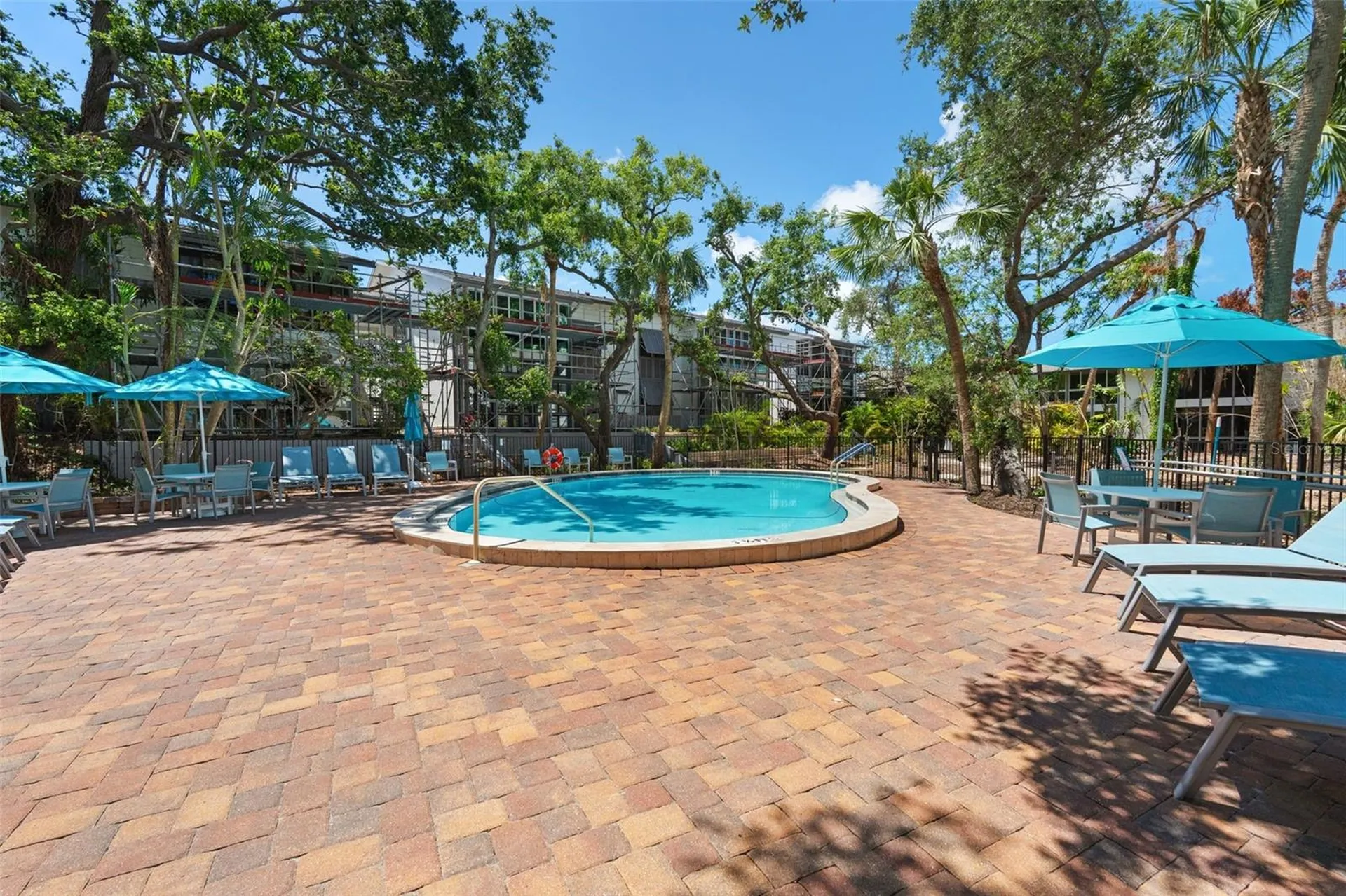 1255 E Peppertree Drive Sarasota FL 34242