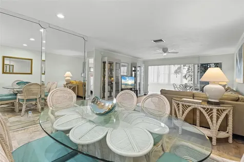 1255 E Peppertree Drive Sarasota FL 34242