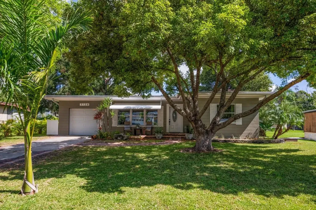3126 Downing Street Clearwater FL 33759