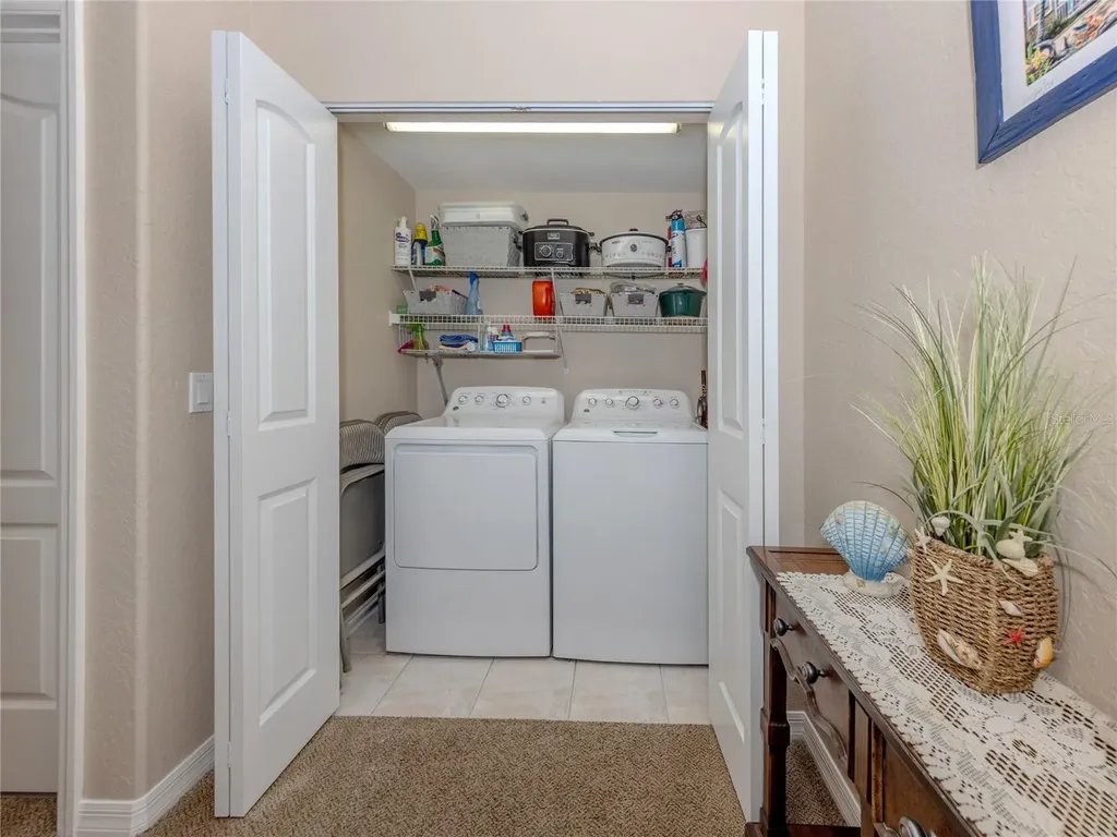 1204 Berkshire Circle Venice FL 34292