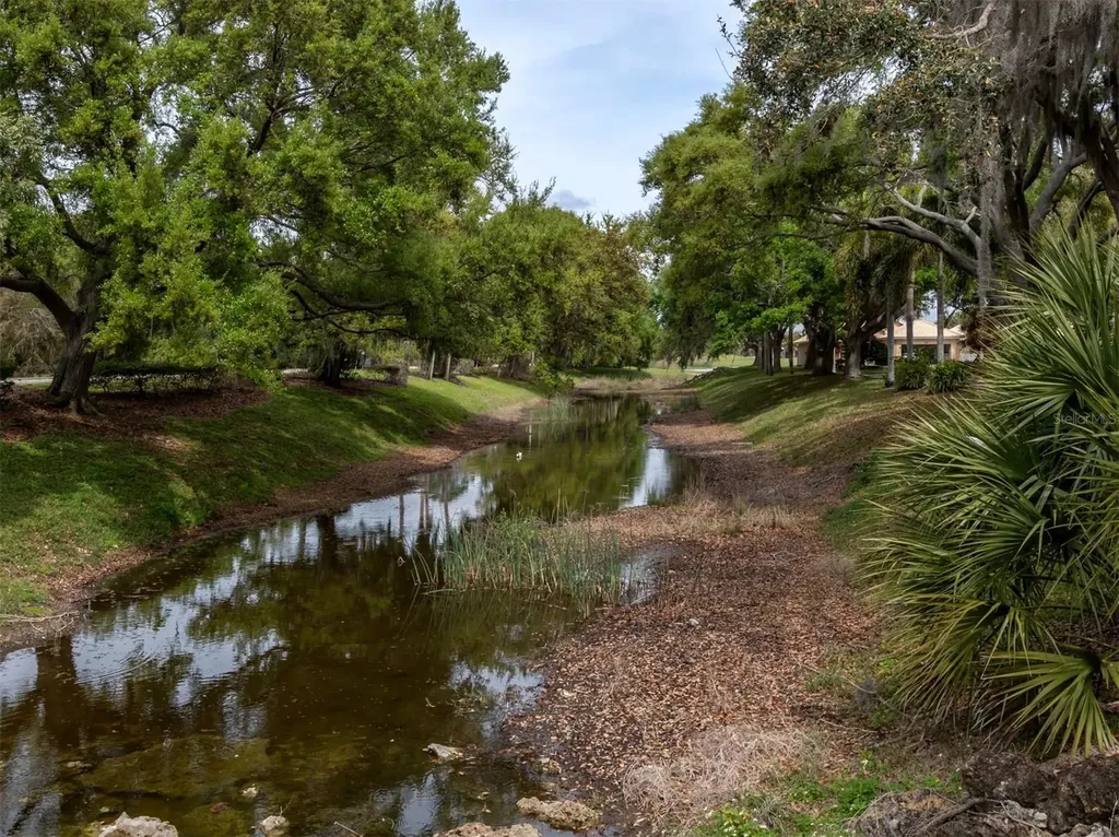 1204 Berkshire Circle Venice FL 34292