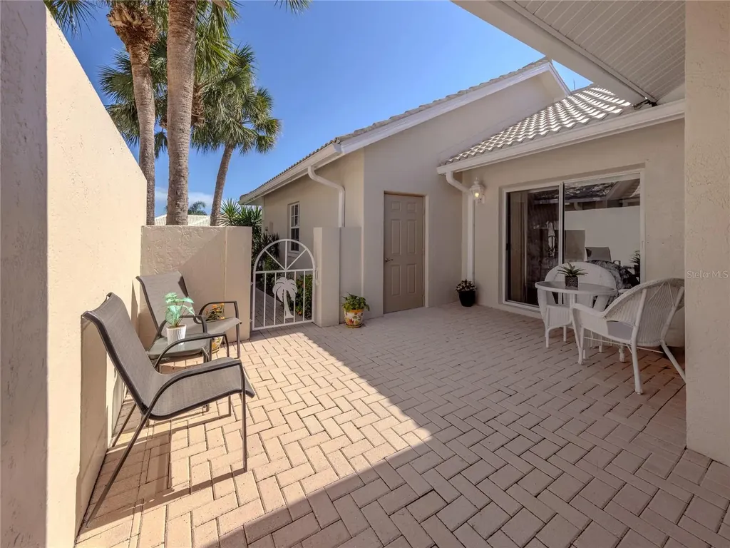 1204 Berkshire Circle Venice FL 34292