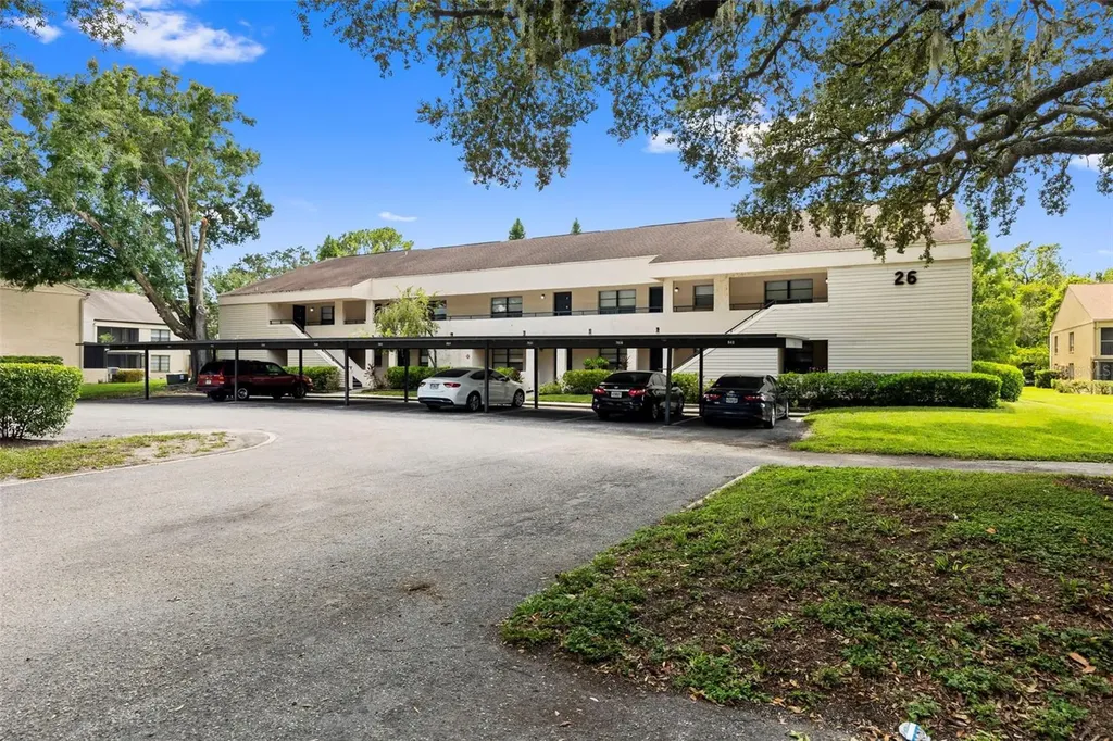 7832 Niagara Avenue Tampa FL 33617