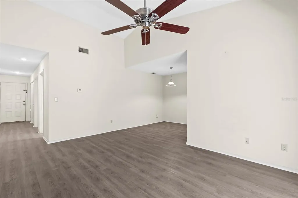 7832 Niagara Avenue Tampa FL 33617