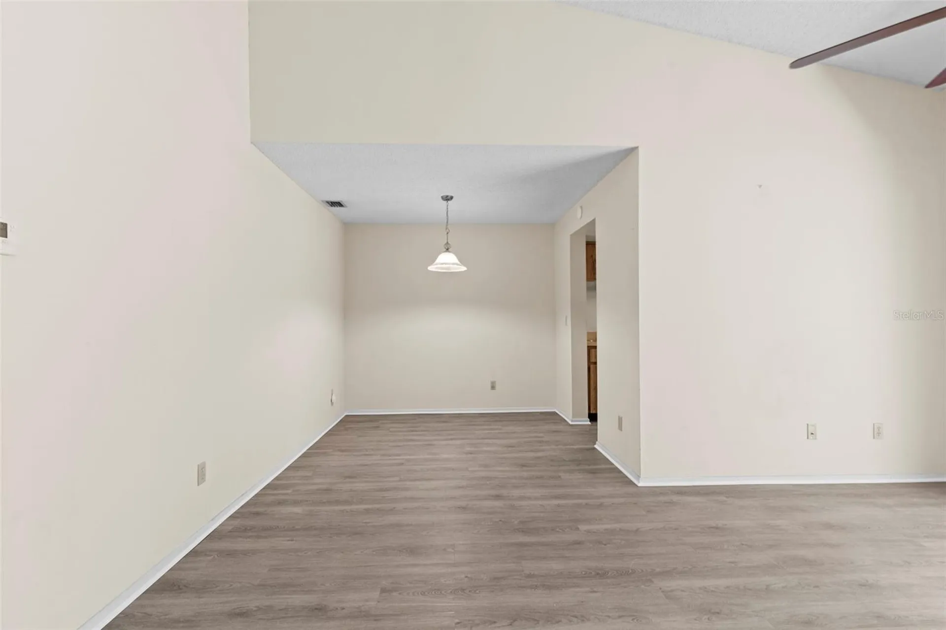 7832 Niagara Avenue Tampa FL 33617