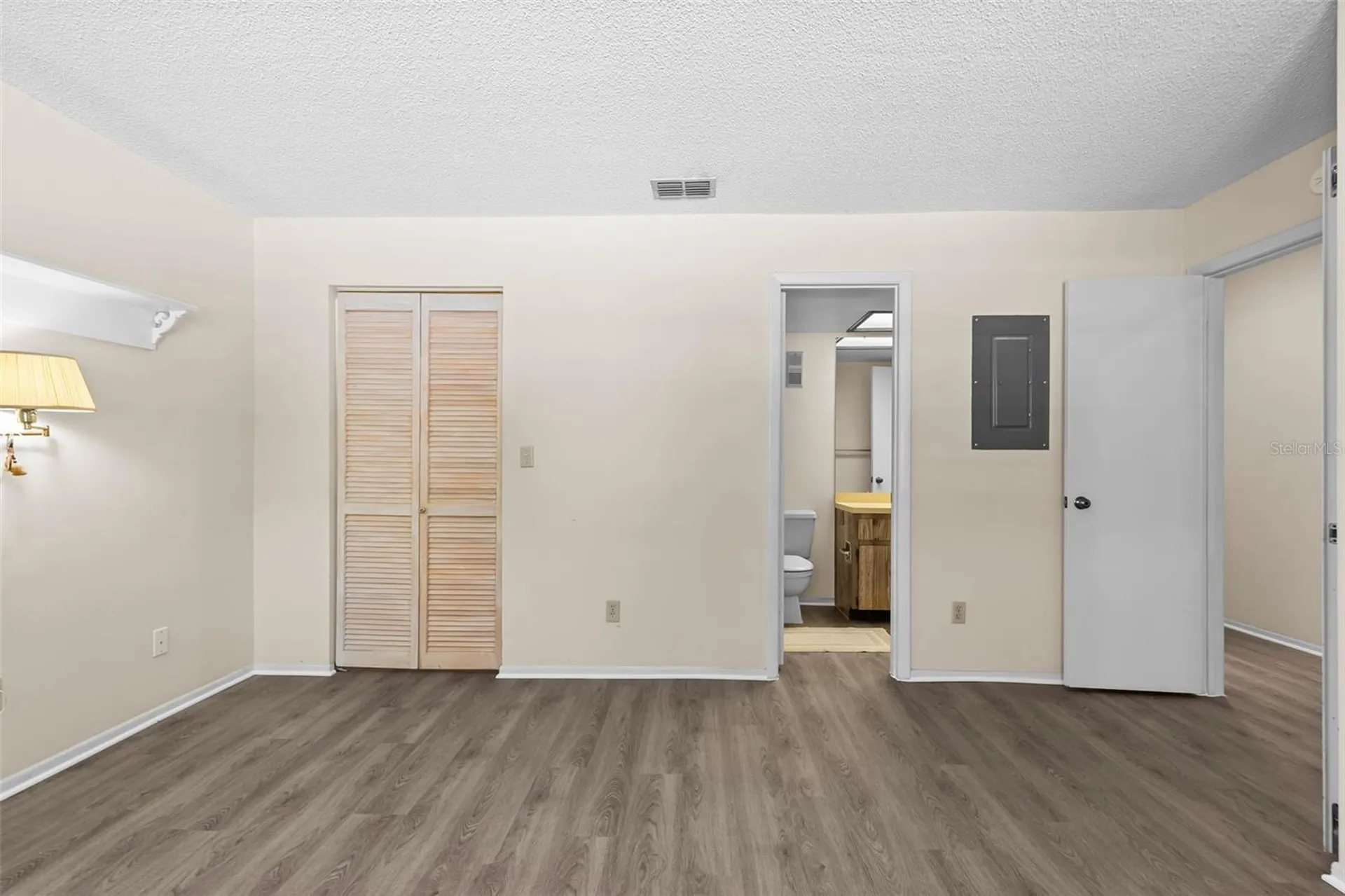 7832 Niagara Avenue Tampa FL 33617
