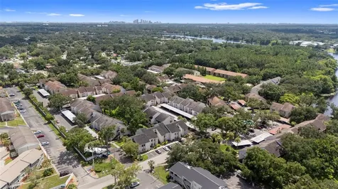 7832 Niagara Avenue Tampa FL 33617