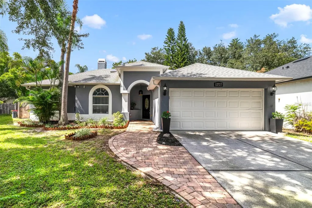 12727 Woodbury Oaks Drive Orlando FL 32828