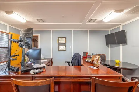 1813 N Dean Road Orlando FL 32817