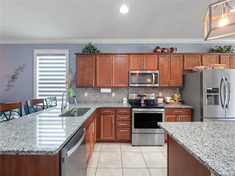 3570 Southern Cross Loop Kissimmee FL 34744