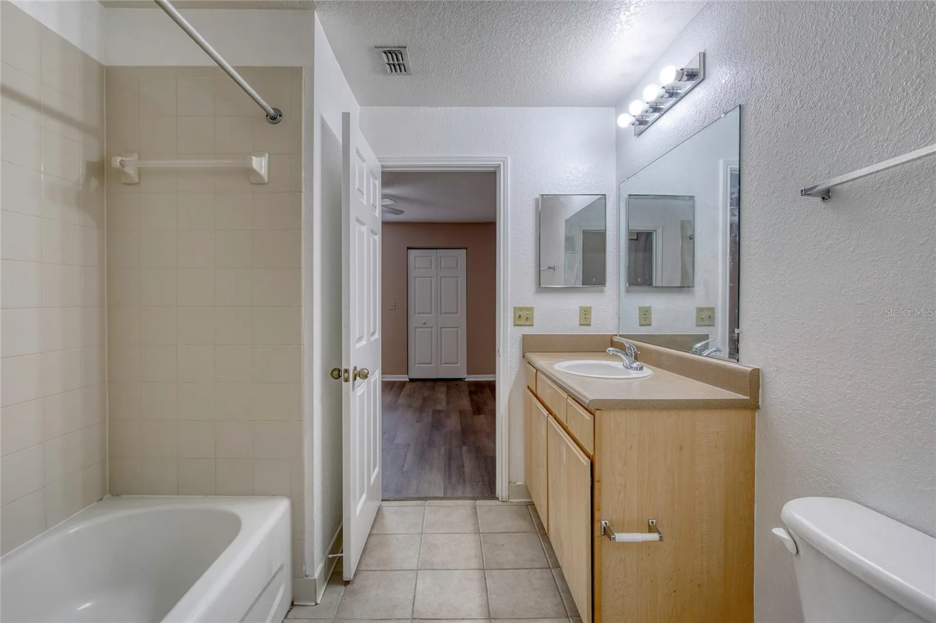 940 Village Trail Port Orange FL 32127