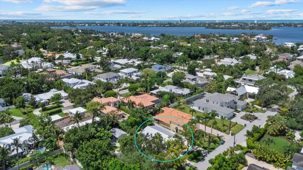 1600 Kenilworth Street Sarasota FL 34231