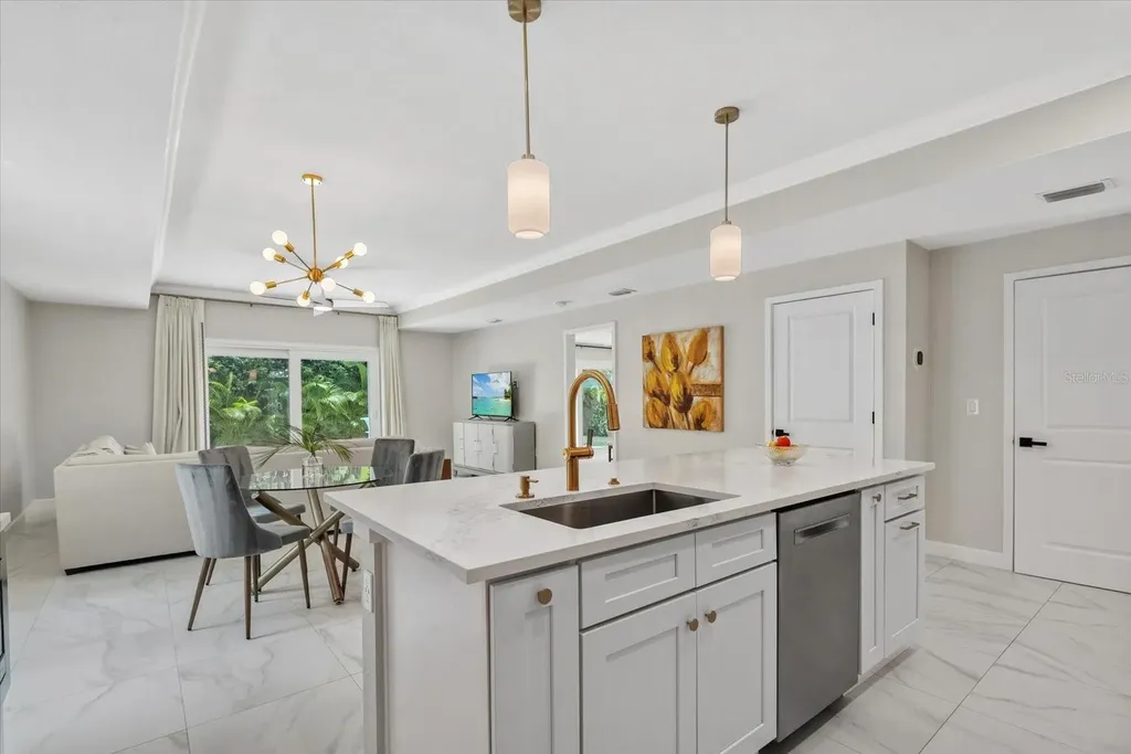 1600 Kenilworth Street Sarasota FL 34231