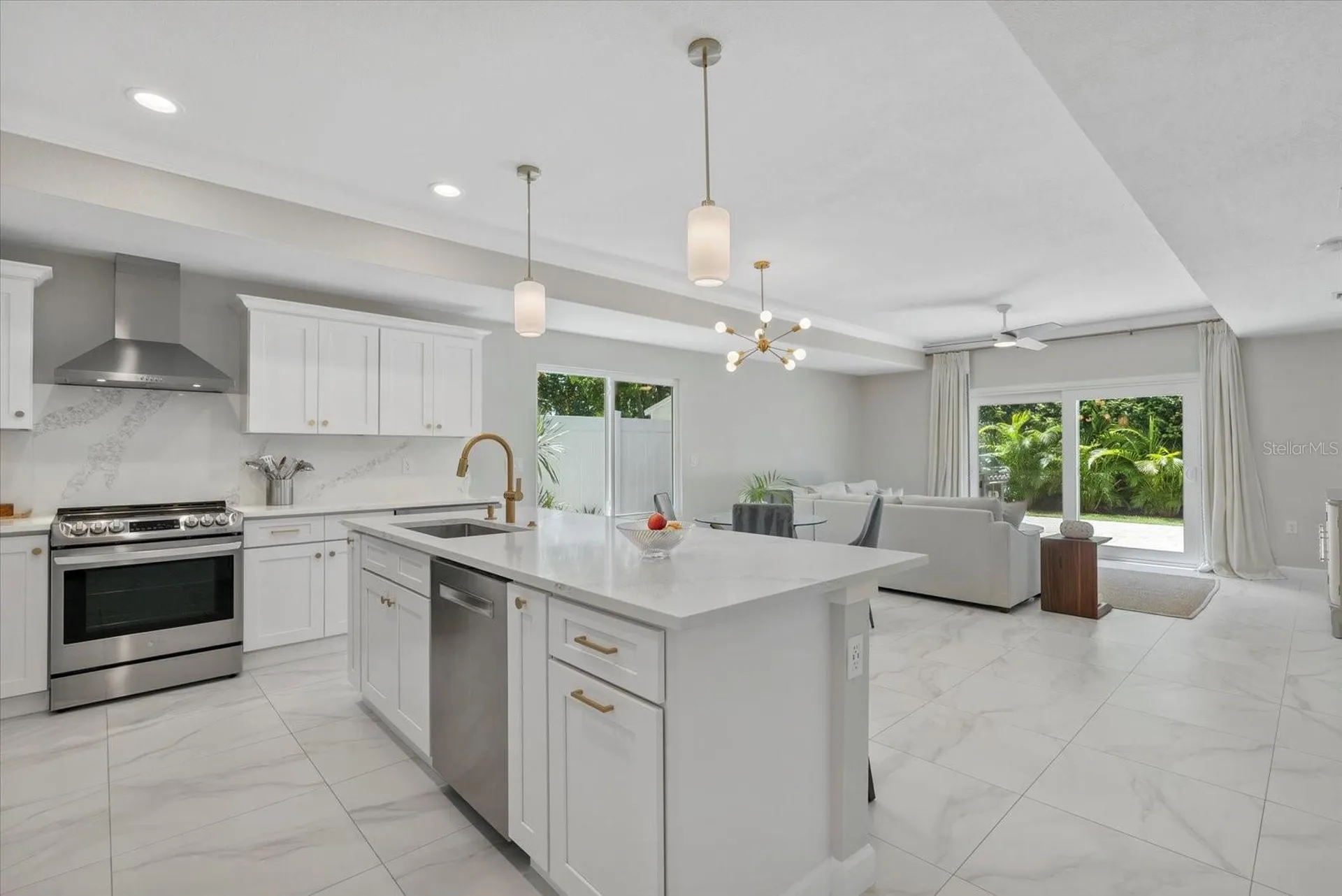 1600 Kenilworth Street Sarasota FL 34231
