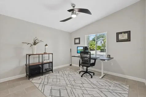 1600 Kenilworth Street Sarasota FL 34231