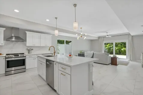 1600 Kenilworth Street Sarasota FL 34231