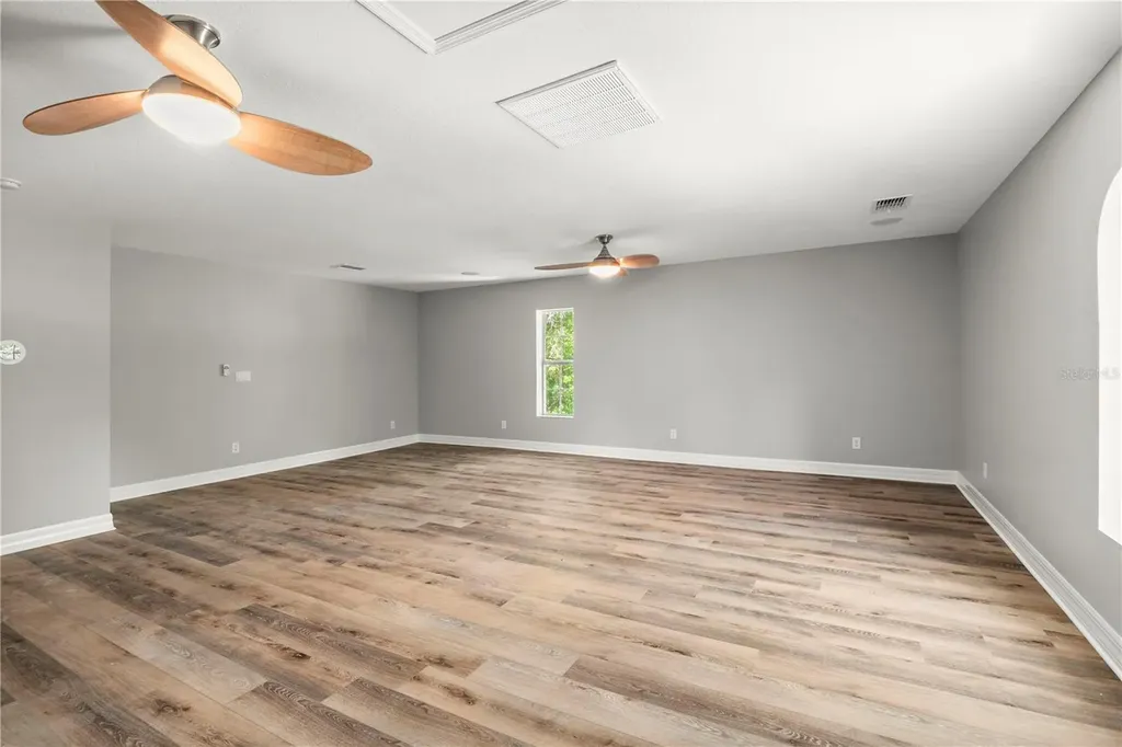 33276 Westwood Drive Dade City FL 33523