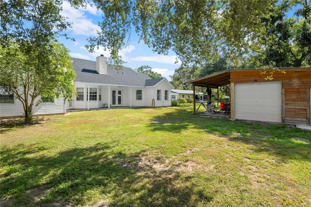 33276 Westwood Drive Dade City FL 33523