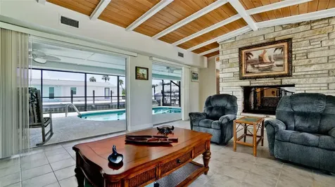 784 Saint Judes Dr N Longboat Key FL 34228
