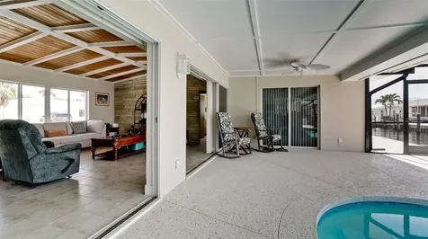 784 Saint Judes Dr N Longboat Key FL 34228