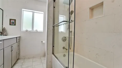 784 Saint Judes Dr N Longboat Key FL 34228