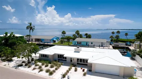 784 Saint Judes Dr N Longboat Key FL 34228