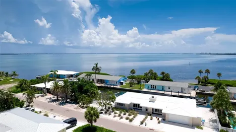 784 Saint Judes Dr N Longboat Key FL 34228