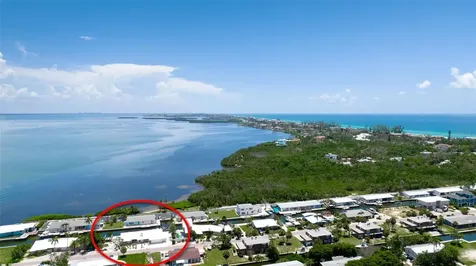 784 Saint Judes Dr N Longboat Key FL 34228