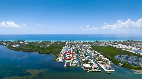 784 Saint Judes Dr N Longboat Key FL 34228