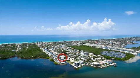 784 Saint Judes Dr N Longboat Key FL 34228