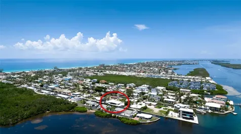 784 Saint Judes Dr N Longboat Key FL 34228