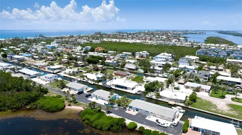 784 Saint Judes Dr N Longboat Key FL 34228