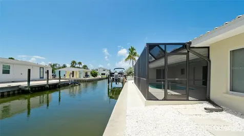 784 Saint Judes Dr N Longboat Key FL 34228